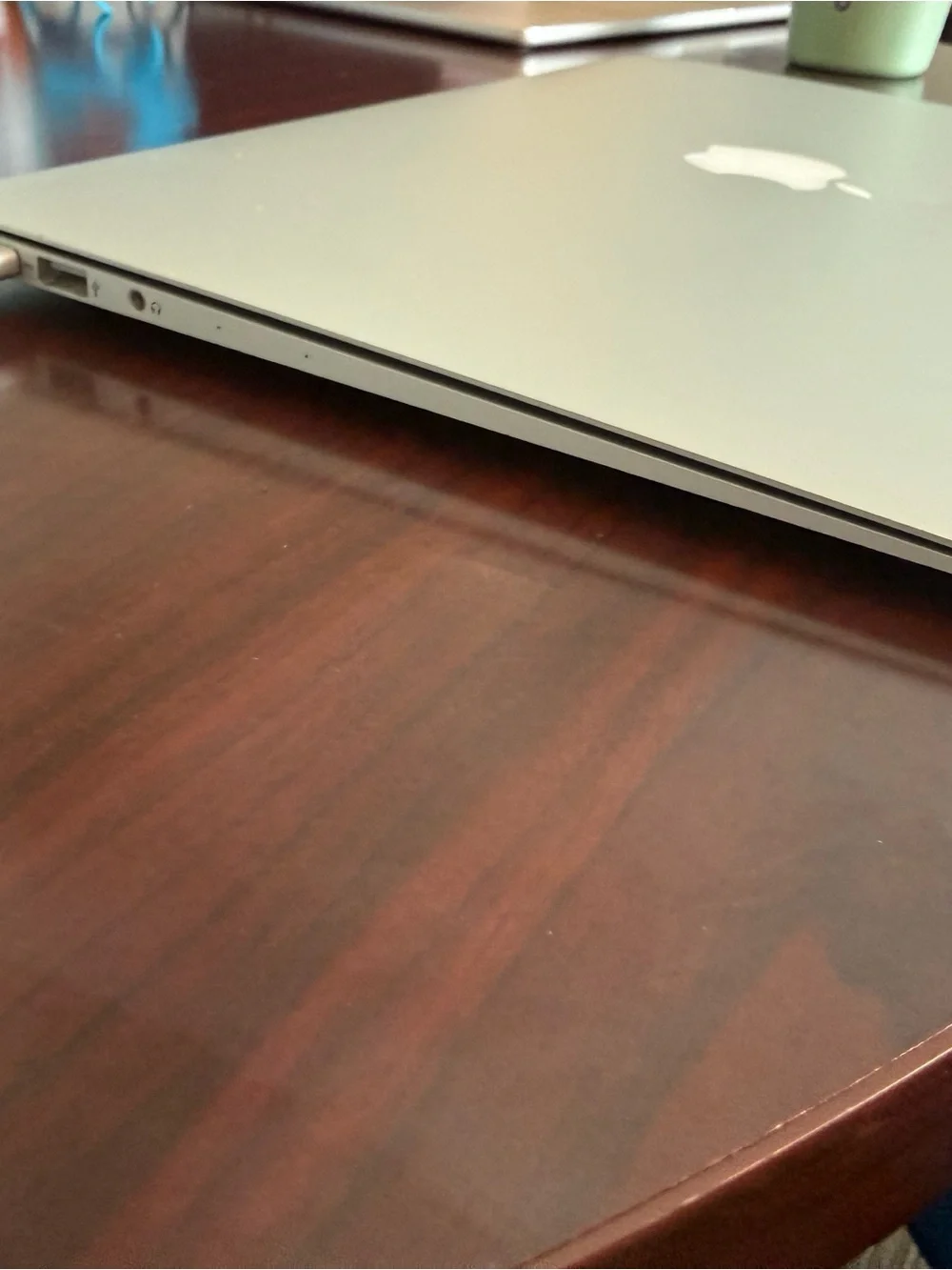 2017 Apple MacBook Air- 13.3”- Silver with Black Keyboard